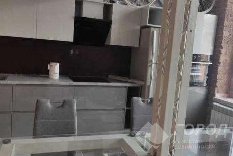 Сдам 3-х кімнатну квартиру, Центральный рынок, Южный вокзал метро, Код: 805784/1