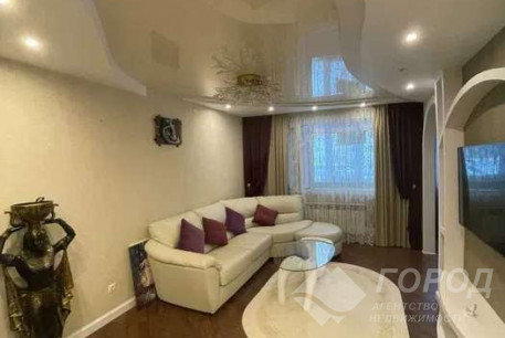 Продам 3-х кімнатну квартиру, Рогань, Роганский ж/м, Код: 805790/1