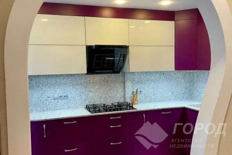 Продам 3-х кімнатну квартиру, Рогань, Роганский ж/м, Код: 805790/1