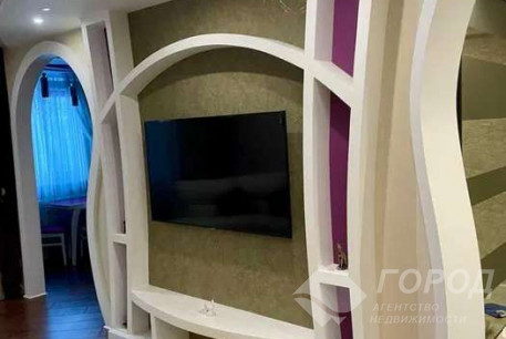 Продам 3-х кімнатну квартиру, Рогань, Роганский ж/м, Код: 805790/1