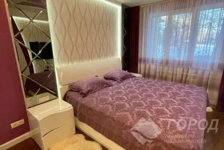 Продам 3-х кімнатну квартиру, Рогань, Роганский ж/м, Код: 805790/1