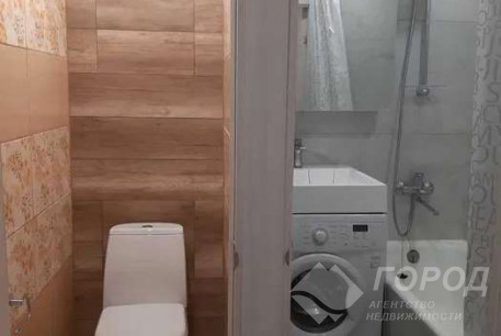 Продам 2-х кімнатну квартиру, Рогань, Горизонт, Код: 805824/1