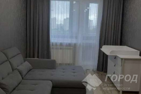 Продам 2-х кімнатну квартиру, Рогань, Горизонт, Код: 805824/1