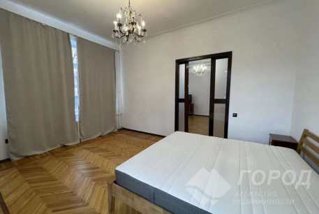 Сдам 3-х кімнатну квартиру, Центр, Архитектора Бекетова метро, Код: 805857/1