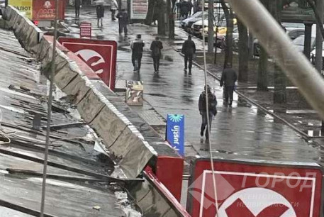 Продам 2-х кімнатну квартиру, Павлово поле, 23 Августа метро, Код: 805868/1