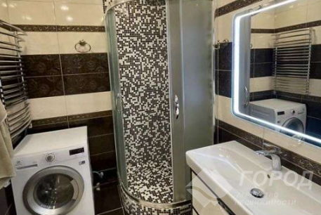 Продам 3-х кімнатну квартиру, Рогань, Код: 805878/1