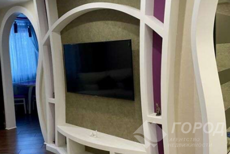 Продам 3-х кімнатну квартиру, Рогань, Код: 805878/1