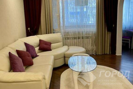 Продам 3-х кімнатну квартиру, Рогань, Код: 805878/1