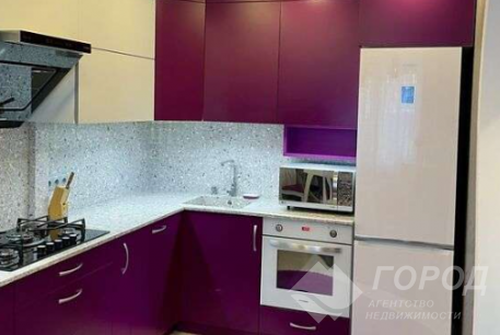 Продам 3-х кімнатну квартиру, Рогань, Код: 805878/1