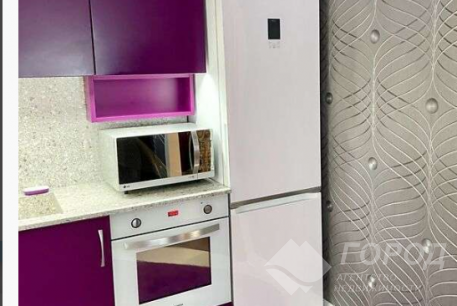 Продам 3-х кімнатну квартиру, Рогань, Код: 805878/1