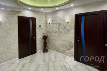 Продам 3-х кімнатну квартиру, Рогань, Код: 805878/1