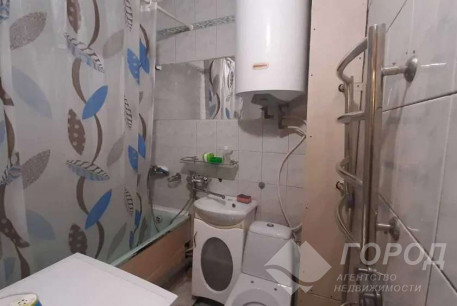 Продам 2-х кімнатну квартиру, Алексеевка, Код: 805879/1