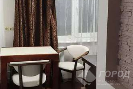 Продам 1-кімнатну квартиру, Гагарина проспект, Спортивная метро, Код: 805891/1