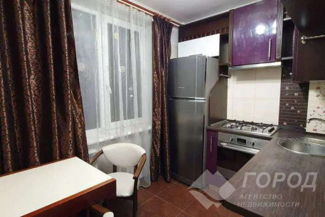 Продам 1-кімнатну квартиру, Гагарина проспект, Спортивная метро, Код: 805891/1