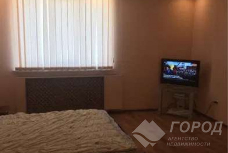 Сдам 2-х кімнатну квартиру, Центр, Университет метро, Код: 805899/1