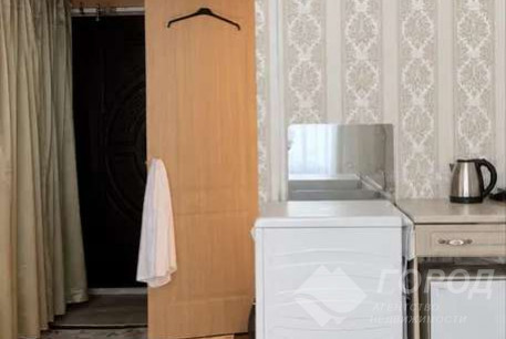 Продам гостинку, Центр, Код: 805910/1