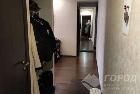 Продам 3-х кімнатну квартиру, Новые дома, Маршала Жукова метро (Дворец спорта), Код: 805966/1