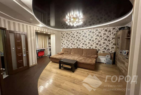 Продам 3-х кімнатну квартиру, Гагарина проспект, Спортивная метро, Код: 805971/1