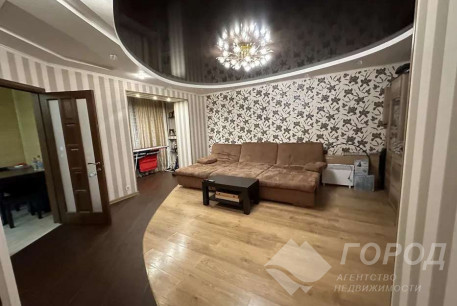 Продам 3-х кімнатну квартиру, Гагарина проспект, Спортивная метро, Код: 805971/1