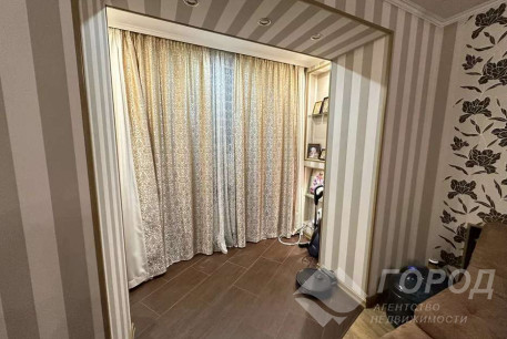 Продам 3-х кімнатну квартиру, Гагарина проспект, Спортивная метро, Код: 805971/1