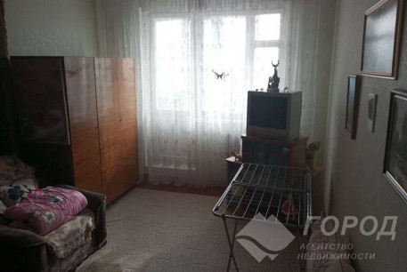 Продам 1-кімнатну квартиру, Рогань, Роганский ж/м, Код: 805972/1