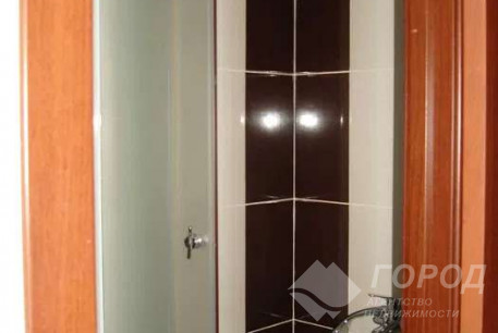 Продам 1-кімнатну квартиру, Центральный рынок, Южный вокзал метро, Код: 806003/1