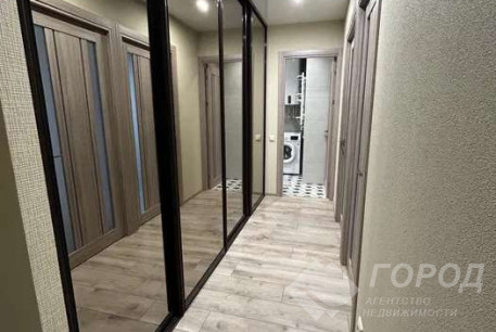 Продам 3-х кімнатну квартиру, ХТЗ, Масельского метро, Код: 806009/1