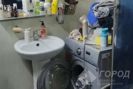 Продам гостинку, Основа, Код: 806038/1