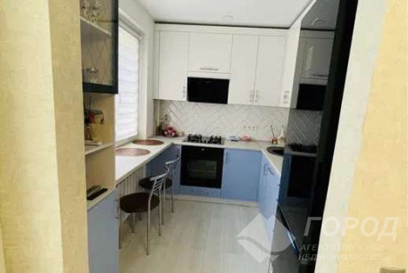 Продам 3-х кімнатну квартиру, Салтовка, 520 м/р, Код: 806076/1