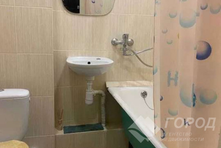 Сдам 1-кімнатну квартиру, ХТЗ, Код: 806090/1