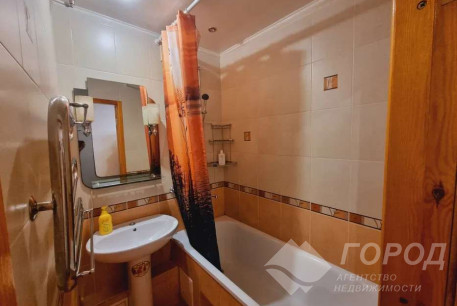 Продам 3-х кімнатну квартиру, Холодная Гора, Холодная Гора метро, Код: 806099/1