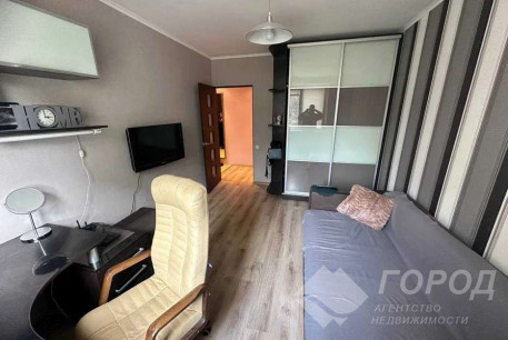 Продам 3-х кімнатну квартиру, Холодная Гора, Код: 806107/2