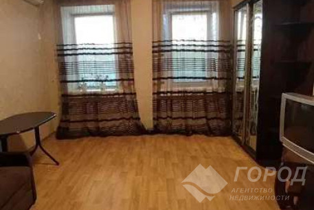 Продам 1-кімнатну квартиру, Центральный рынок, Южный вокзал метро, Код: 806108/1