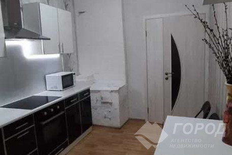 Продам 1-кімнатну квартиру, Центральный рынок, Южный вокзал метро, Код: 806108/1