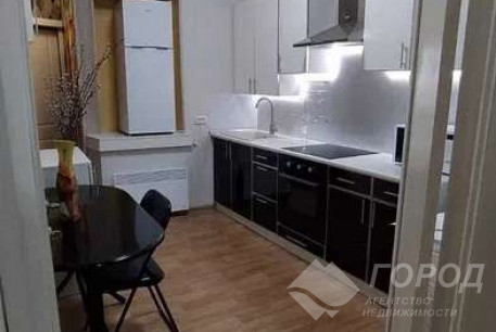 Продам 1-кімнатну квартиру, Центральный рынок, Южный вокзал метро, Код: 806108/1