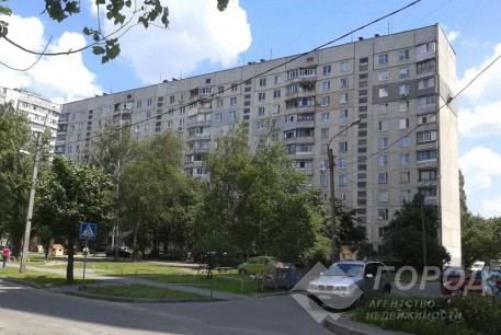 Продам 1-кімнатну квартиру, Гагарина проспект, Метростроителей метро, Код: 806132/2