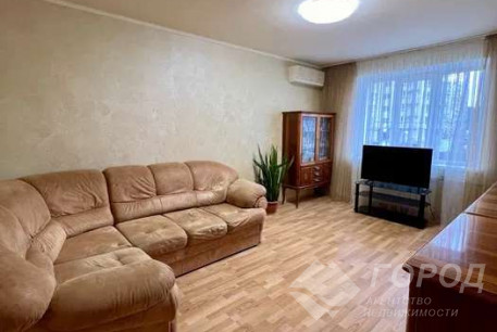 Продам 2-х кімнатну квартиру, Песочин, Код: 806246/1