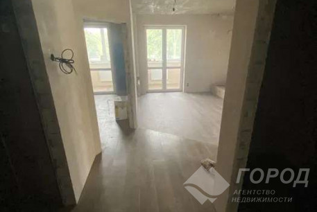 Продам 3-х кімнатну квартиру в новобудові, ХТЗ, ХТЗ метро, Код: 806280/1