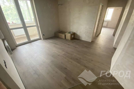 Продам 3-х кімнатну квартиру в новобудові, ХТЗ, ХТЗ метро, Код: 806280/1