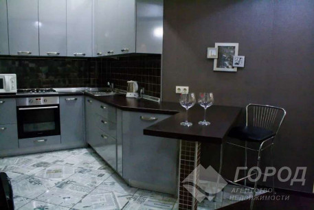 Сдам 2-х кімнатну квартиру, Центр, Площадь Конституции метро (Советская), Код: 806339/1