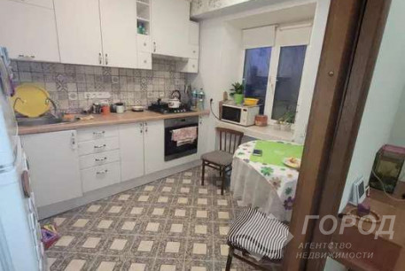 Продам 2-х кімнатну квартиру, ХТЗ, Пролетарская метро (Индустриальная), Код: 806347/1