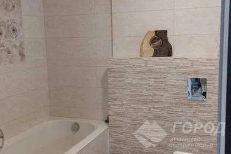 Продам 2-х кімнатну квартиру, Рогань, Горизонт, Код: 806392/1