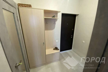 Сдам 1-кімнатну квартиру в новобудові, Центр, Код: 806399/1