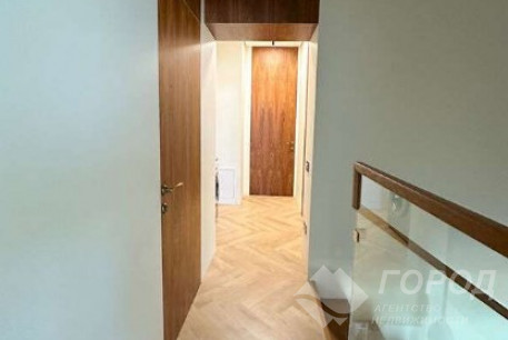 Продам 4-х кімнатну квартиру в новобудові, Центральный рынок, Центральный Рынок метро, Код: 806399/2