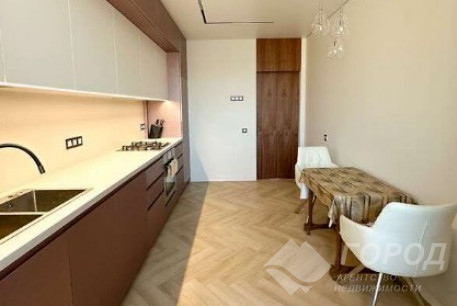 Продам 4-х кімнатну квартиру в новобудові, Центральный рынок, Центральный Рынок метро, Код: 806399/2