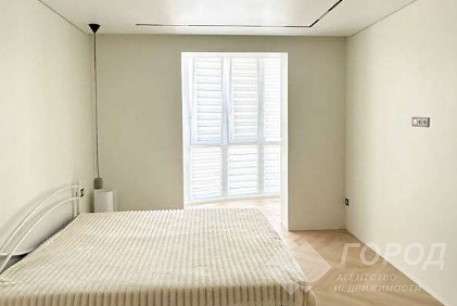 Продам 4-х кімнатну квартиру в новобудові, Центральный рынок, Центральный Рынок метро, Код: 806399/2