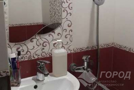 Продам 2-х кімнатну квартиру, Новые дома, Коммунальный рынок, Код: 806439/1