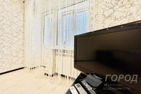 Продам 1-кімнатну квартиру, Жуковского, Код: 806461/1