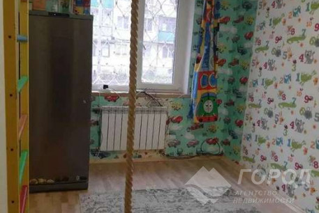 Продам 3-х кімнатну квартиру, ХТЗ, Код: 806466/1