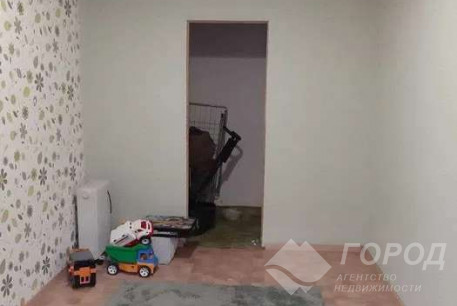 Продам 3-х кімнатну квартиру, ХТЗ, Код: 806466/1